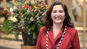 Huri Sahin geïnstalleerd als burgemeester van Rijswijk