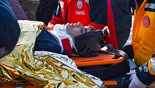 Twee broers werden 198 uur na de aardbeving uit het puin gered.