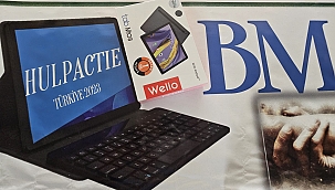 BM Life deelt opnieuw hulp uit in Turks rampgebied en schenkt 200 tablets aan studenten