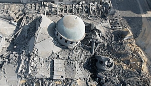 Israëlische Bombardementen Verwoesten Moskeeën in Gaza