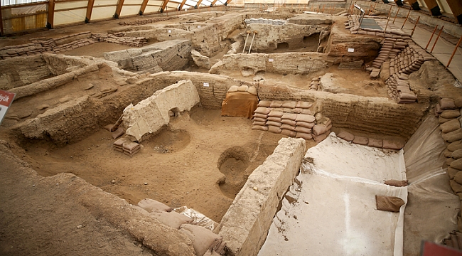 In Turkije is een brood van 8.600 jaar oud gevonden