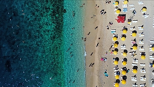 Het Aantal Toeristen in Antalya Overschrijdt de 16 Miljoen