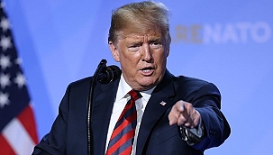 Trump Roept Multinationals Op: "Verhuis naar de VS of Betaal Hoge Tarieven"