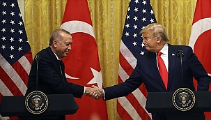 Trump prijst Erdoğan: "Hij is een sterke en slimme leider"