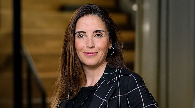 Turkse Zeynep Deldağ benoemd tot Consulting Leader van EY Nederland
