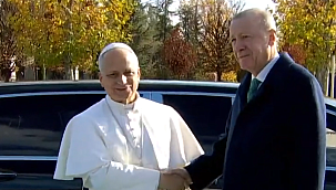 Historisch Bezoek: Paus Leo XIV officieel verwelkomd in Turkije