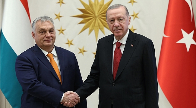 Hongaarse Premier Orban Bezoekt Morgen Turkije voor Strategisch Overleg