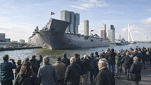Rotterdam trekt veel belangstelling met komst van vier Turkse marineschepen