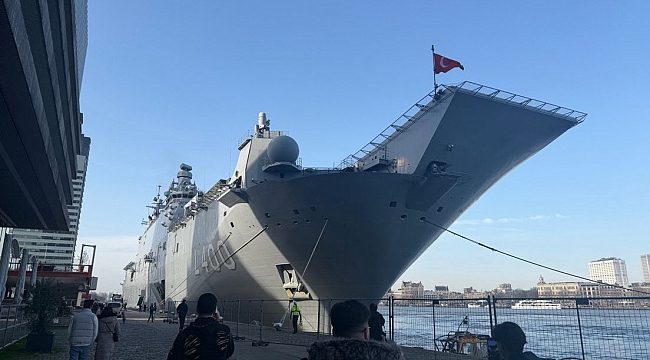 Turkse Marineschepen Verrassen Rotterdam na NAVO-Oefening