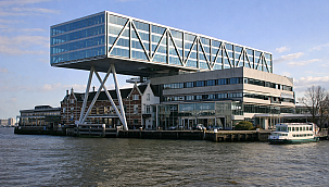 Acıbadem opent modern medisch centrum in Rotterdam