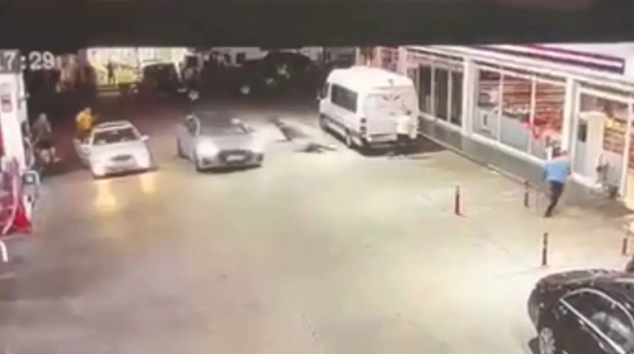 Nederlander rijdt na ruzie twee mensen aan in Turkije en wordt bij grens aangehouden